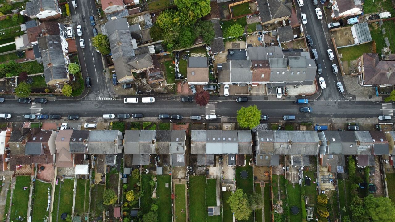How UK Property Valuations Work